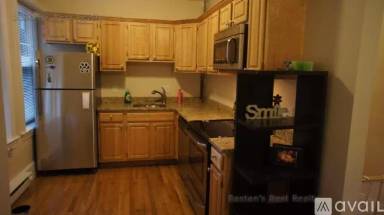 Main picture of 1379 Commonwealth Ave Apartments