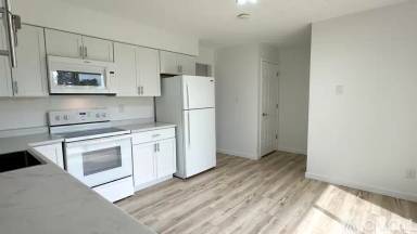 Main picture of 828 Wildwood Rd