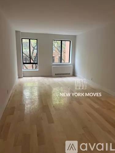 Main picture of Midwest Court