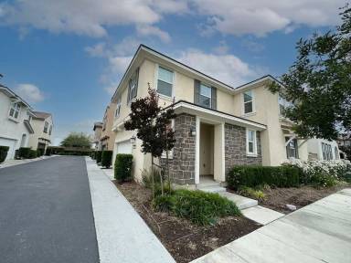 Main picture of 6021 Sendero Ave