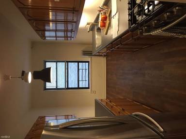 Main picture of 1465 Rowland St