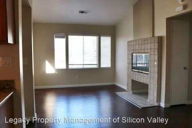Main picture of 83 Mirabelli Cir