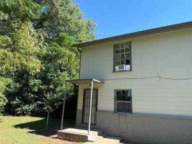 Main picture of 821 Booker St