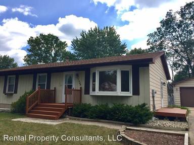 Main picture of 1628 Southampton Dr SE