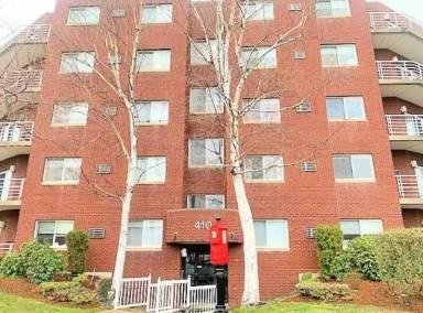 Main picture of 410 Washington St