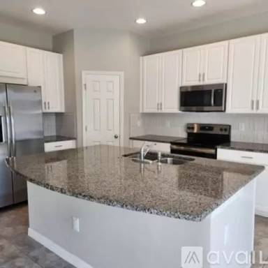Main picture of 7009 Summer Holly Pl