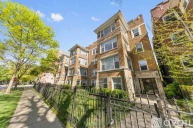 Main picture of 1456 W Fargo Ave