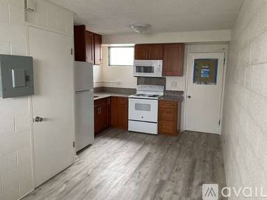 Main picture of 2715 Kapiolani Blvd