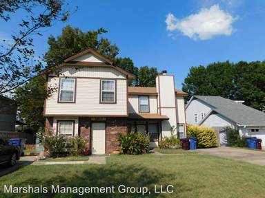 Main picture of 9917 Butterfield Lndg