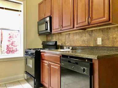 Main picture of 735 Avenue A