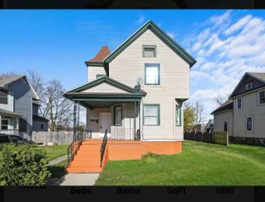 Main picture of 1095 E Merchant St