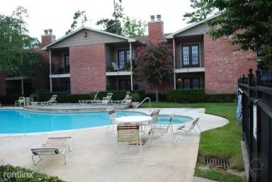 Main picture of Anatole At The Pines