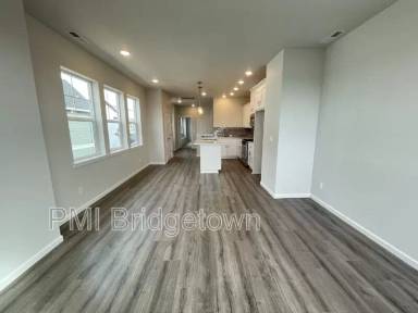 Main picture of 4217 SE Fortress Ln