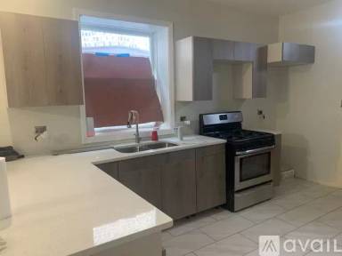 Main picture of 8146 S Evans Ave