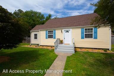 Main picture of 19 Roberts Ct W