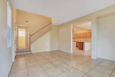 Main picture of 4460 Acropolis Ave
