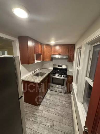 Main picture of 3 Irwin St