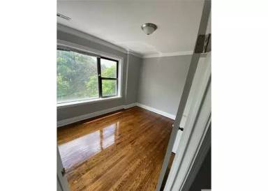 Main picture of 7749 S Yates Blvd