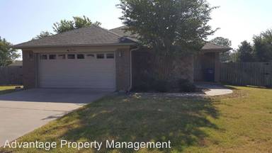 Main picture of 2200 Linda Dr