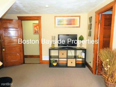 Main picture of 129 River St