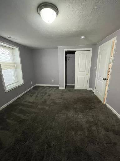 Main picture of 633 W 30th St