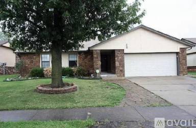 Main picture of 1823 W Ithica St