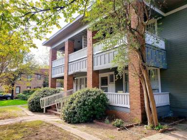Main picture of 4909 Worth St