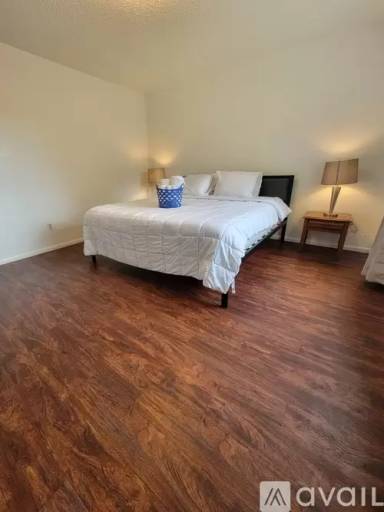 Main picture of 4521 Cordova St
