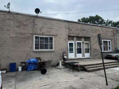 Main picture of 311 N Maple Ave