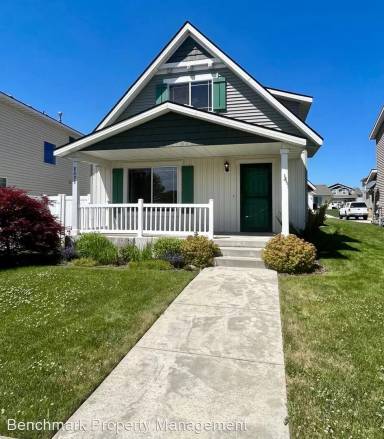 Main picture of 8093 N Crown Pointe St