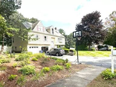 Main picture of 4 Quail Run Rd