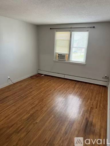 Main picture of 515 Benson Ave SW