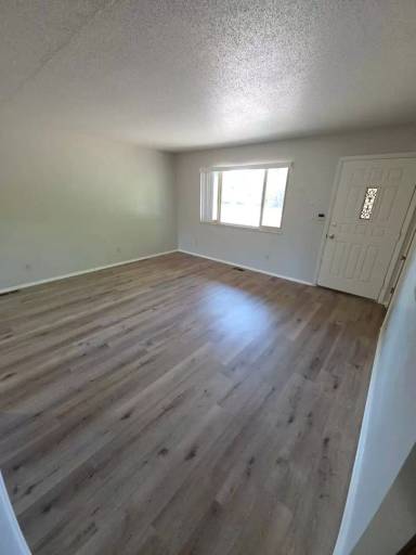 Main picture of 1632 Walnut Ave