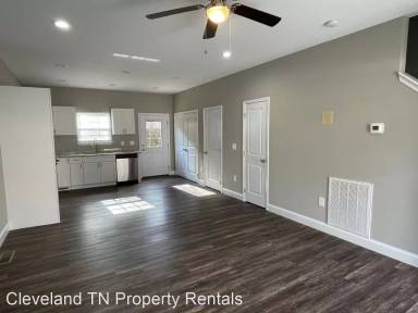 Main picture of 4100 Ocoee St N