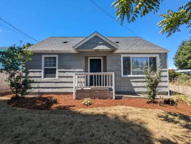 Main picture of 216 S 52nd Pl
