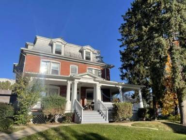 Main picture of 701 W College Ave