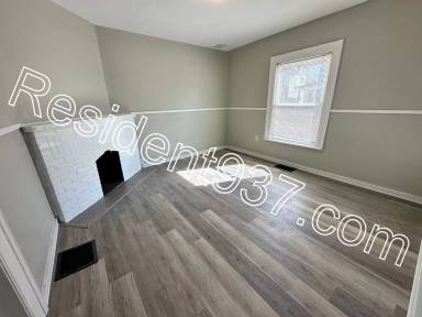 Main picture of 23 Erie Ave