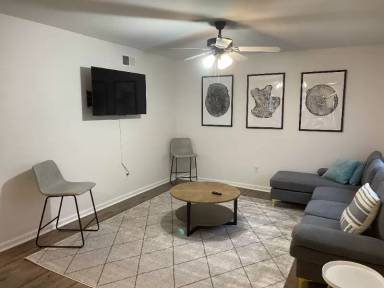 Main picture of 149 W Cornell Ave