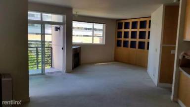 Main picture of 300 110th Ave NE