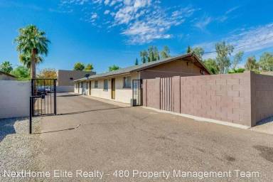 Main picture of 2311 W Glenrosa Ave Apartments