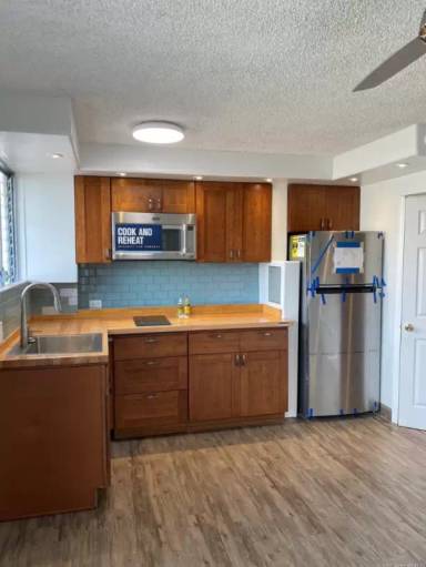 Main picture of 636 Nalanui St