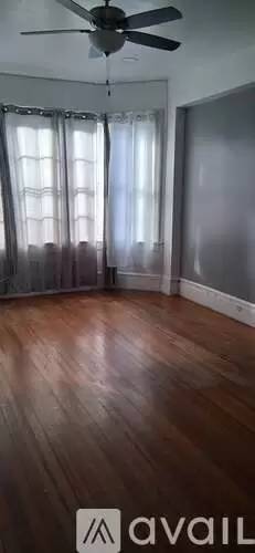 Main picture of 204 Main St