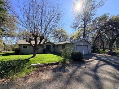 Main picture of 4881 Goodwater Ave