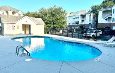 Main picture of Azalea Trace Condos