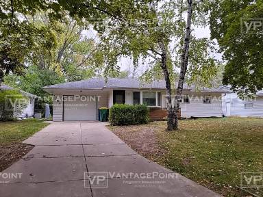 Main picture of 1785 Aspen Ln