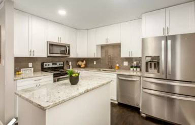 Main picture of 9113 Carroll Manor Dr