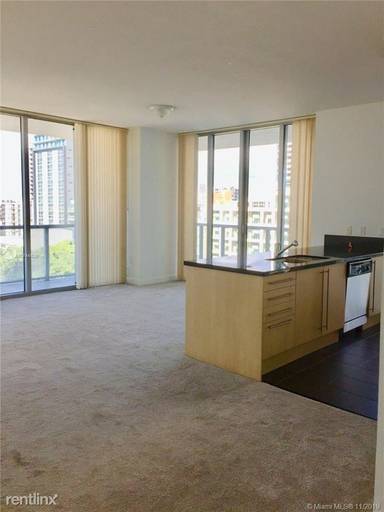 Main picture of The Axis On Brickell