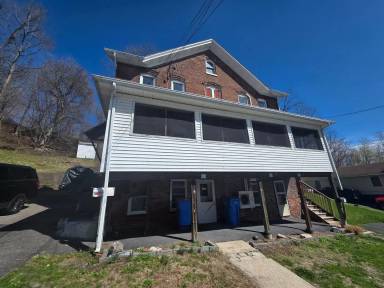 Main picture of 26-32 Willow St Duplex