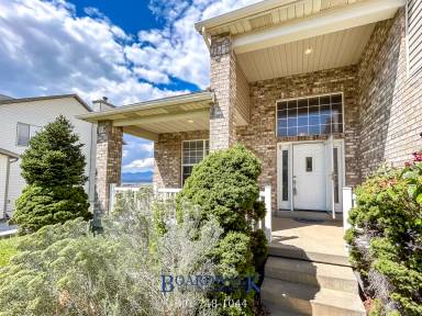 Main picture of 833 E Molasses Mill Dr