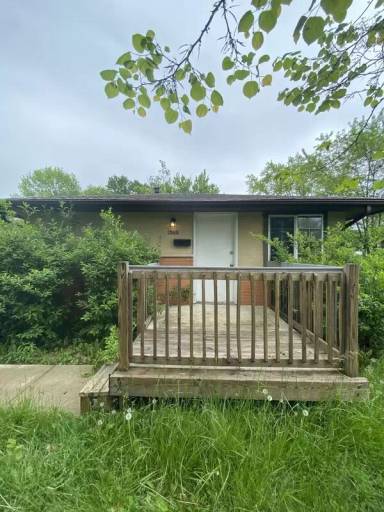 Main picture of 6200 Sunderland Dr